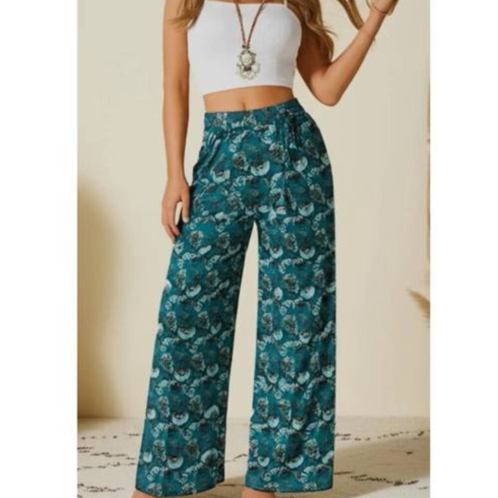 Band of the Free Elise Teal Floral Floral Wide Leg Pants, size Medium, NWT